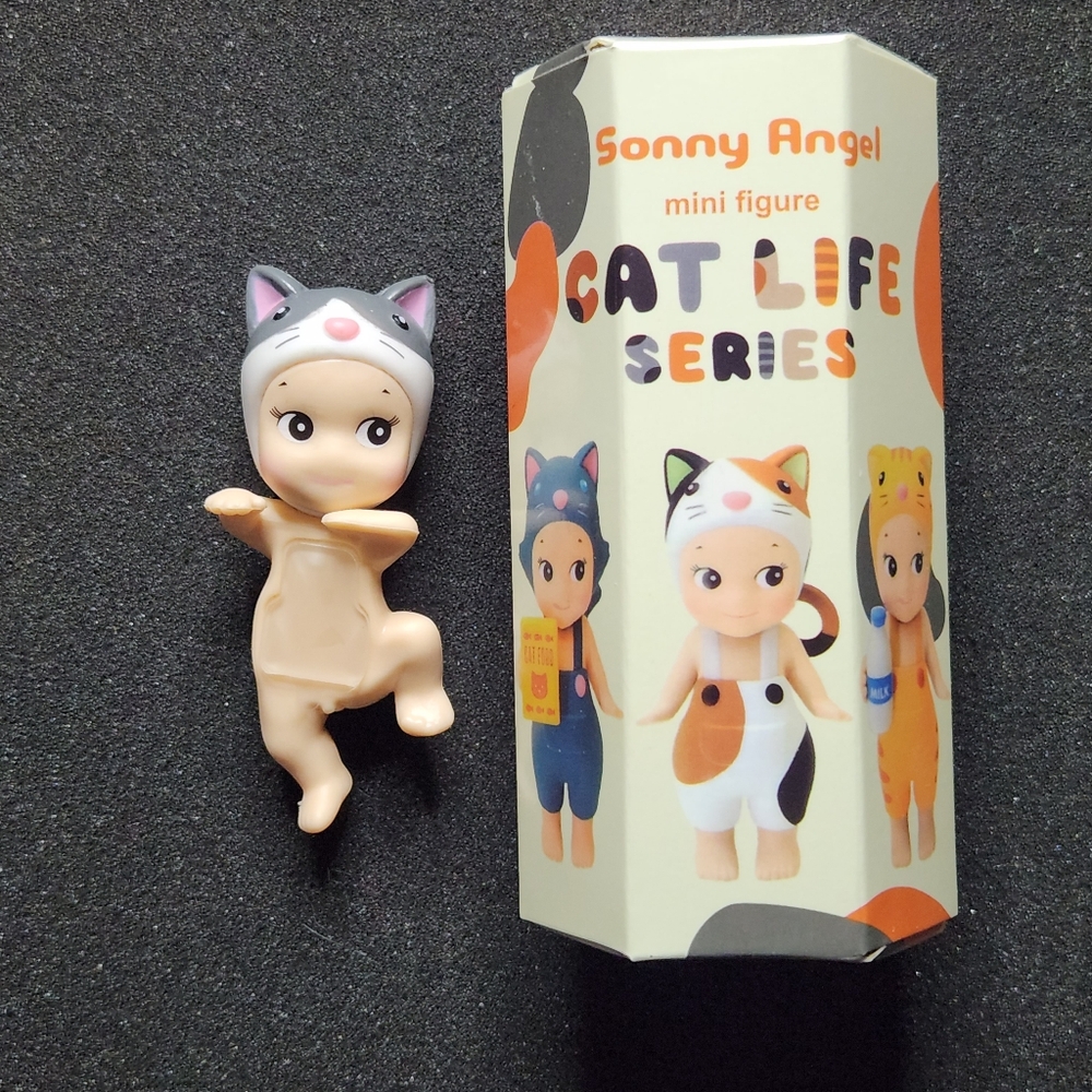 Sonny Angel Cat Life Series Single Blind Box Surprise Figure Hipper Gift